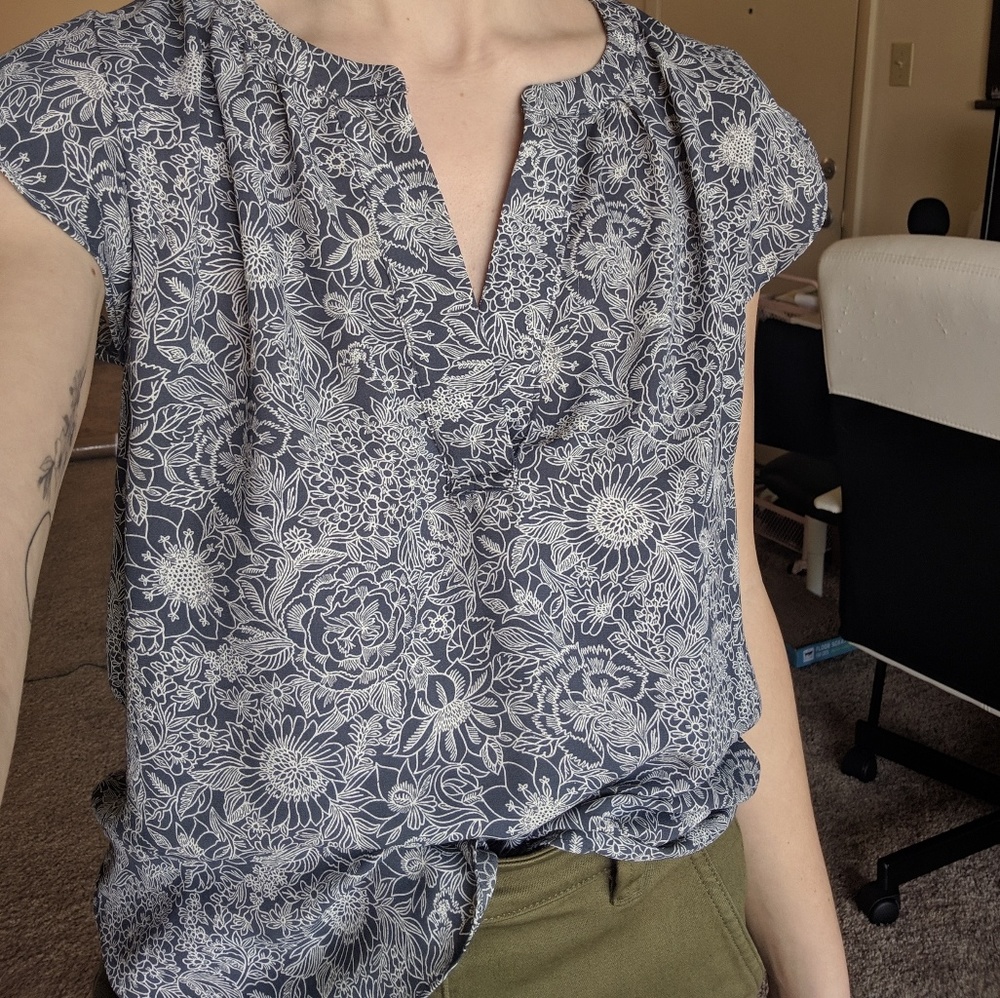 Patterned blouse
